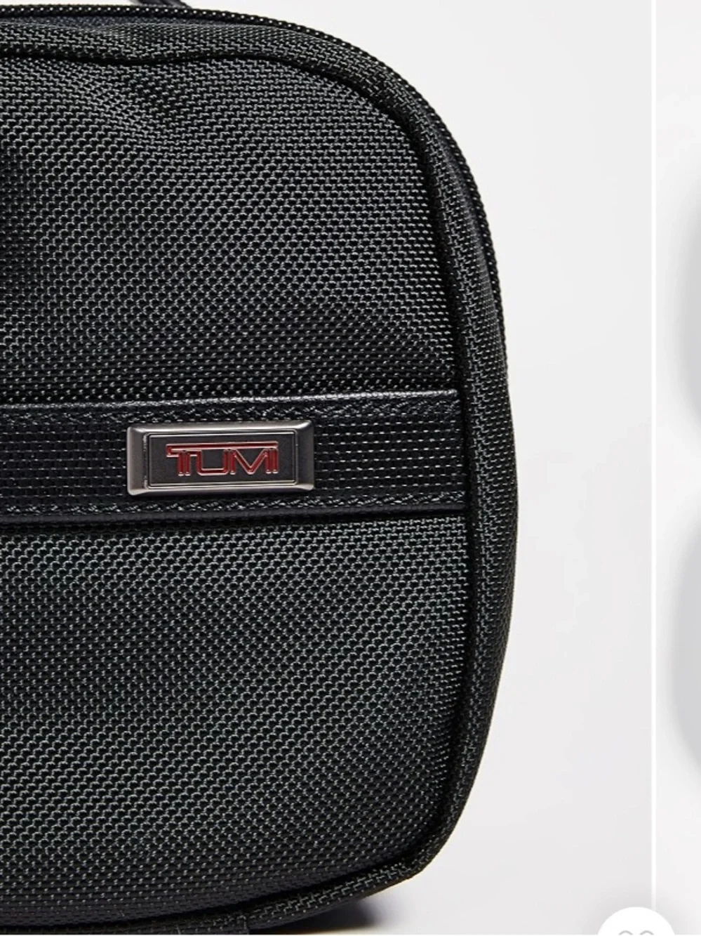 NEW!  Tumi Alpha Split travel kit